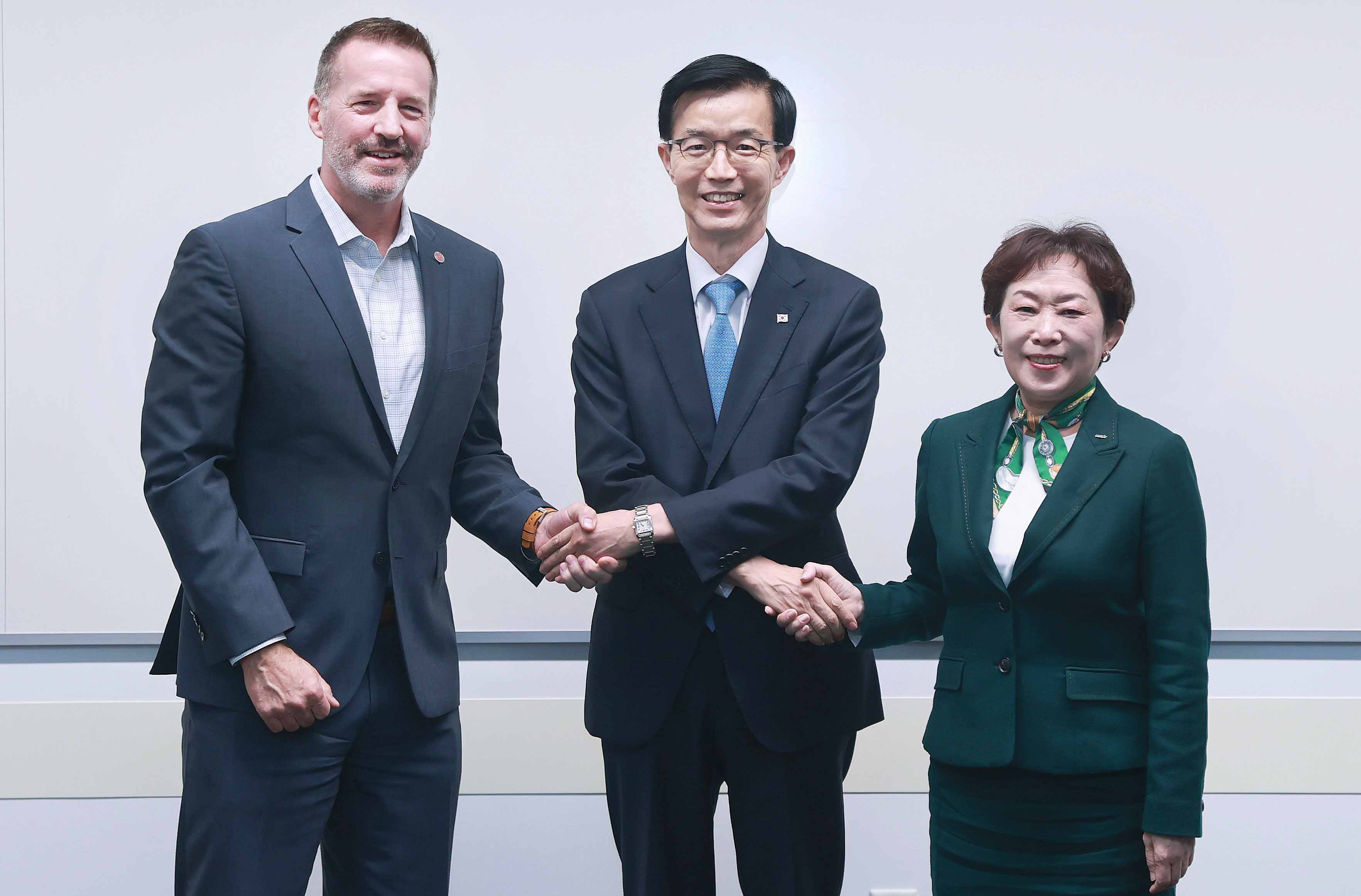 한-스탠퍼드대 간 첨단기술 협력 및 청년교류 지원  협력을 위한 MOU 체결식 이미지 3