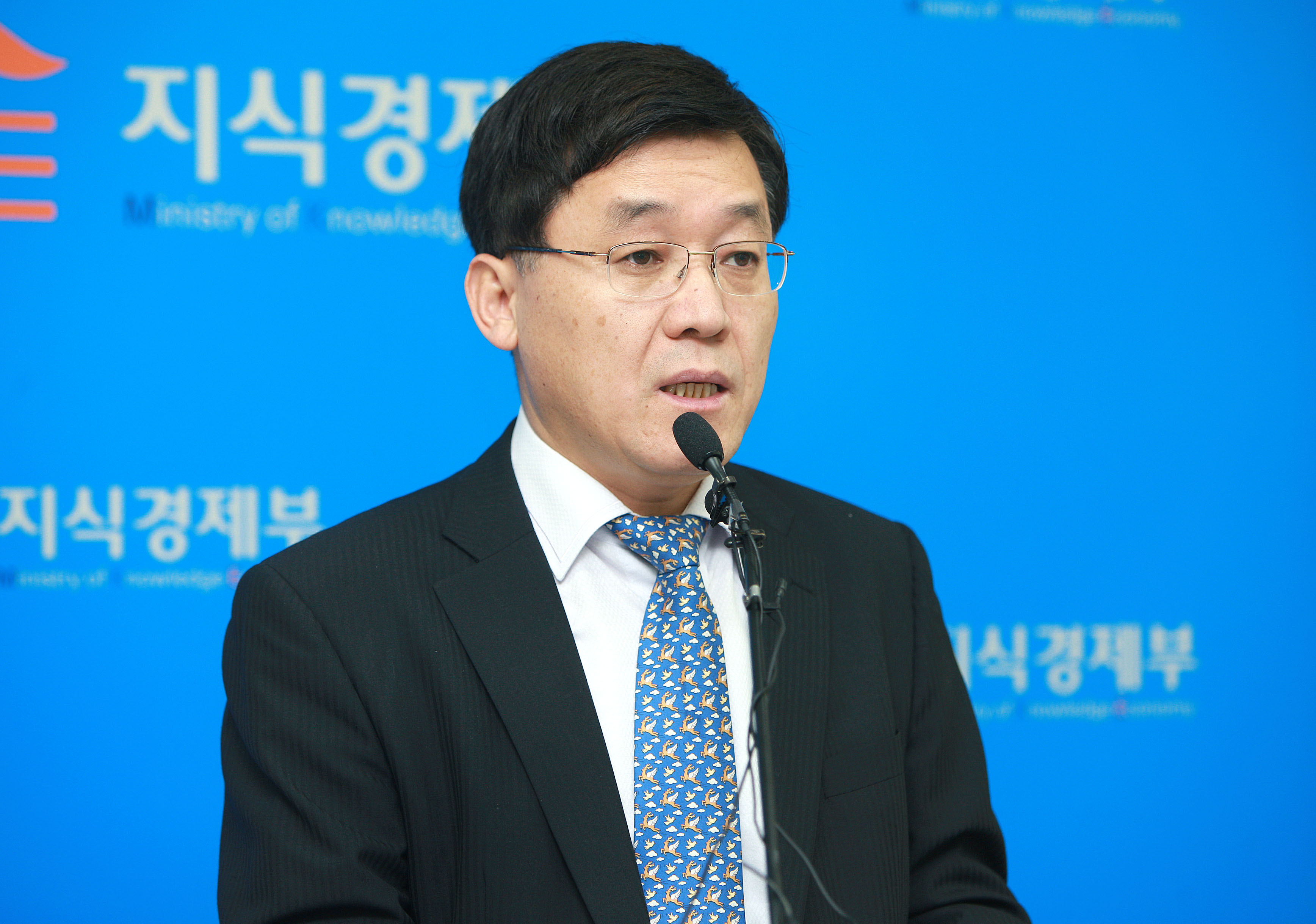 포토뉴스 < 정책뉴스 < 알림·뉴스 산업통상자원부 홈페이지 - 대일 무역역조 개선 종합대책 관련 브리핑 산업통상자원부